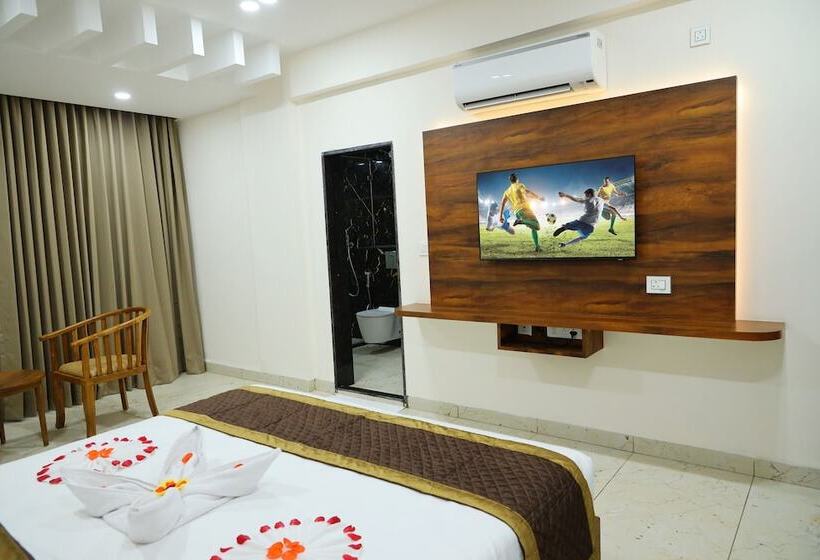 Отель The Godavari Gokarna