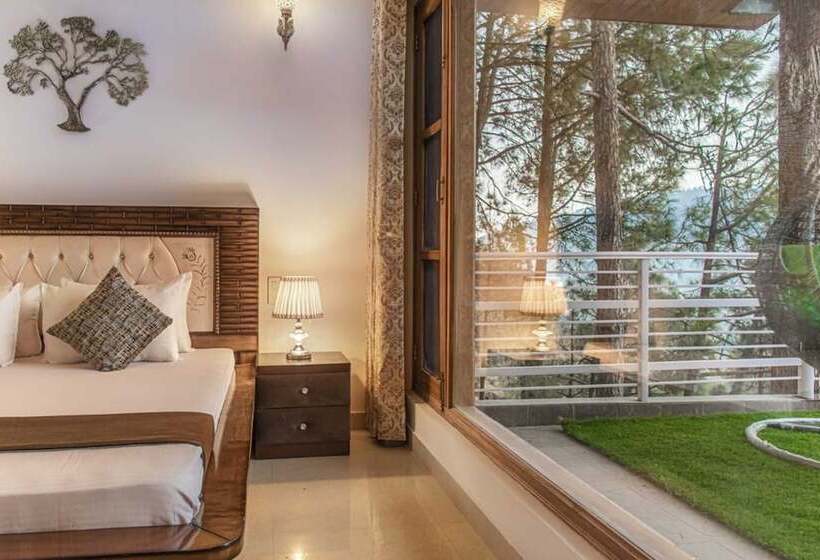 فندق The Root Villa Kasauli
