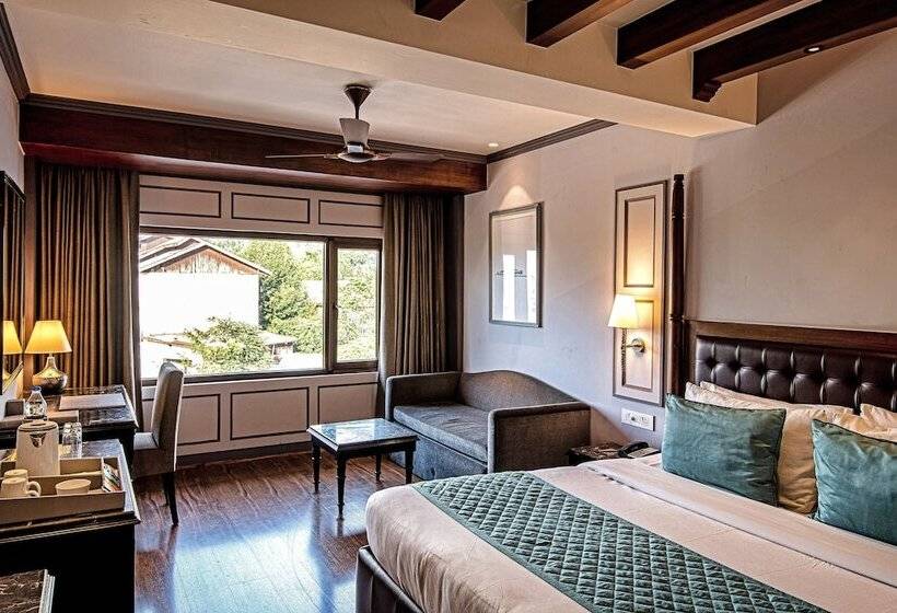 ホテル The Vintage Srinagar At Dal Lake