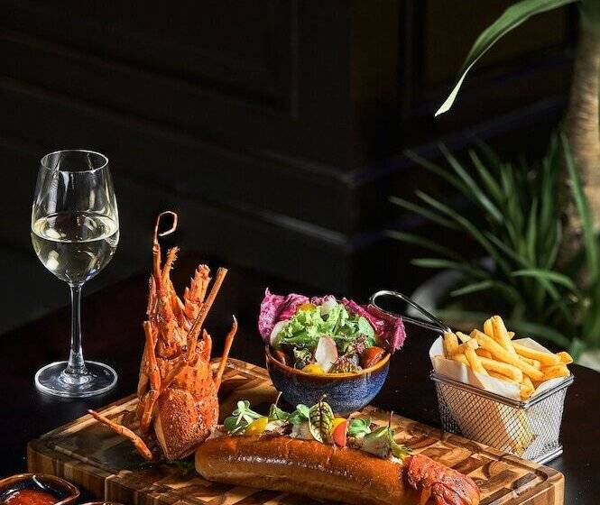 هتل Times Corner Sorrento Boutique