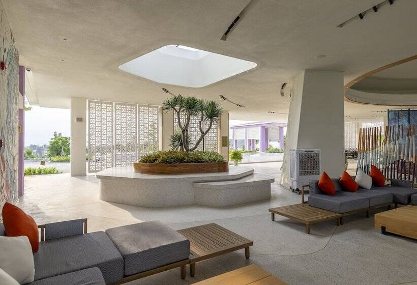 هتل Ttc Van Phong Bay Resort