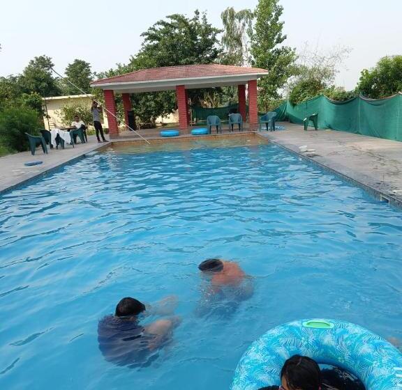 ホテル Vanasthali Jungle Resort Corbett By Royal Collection