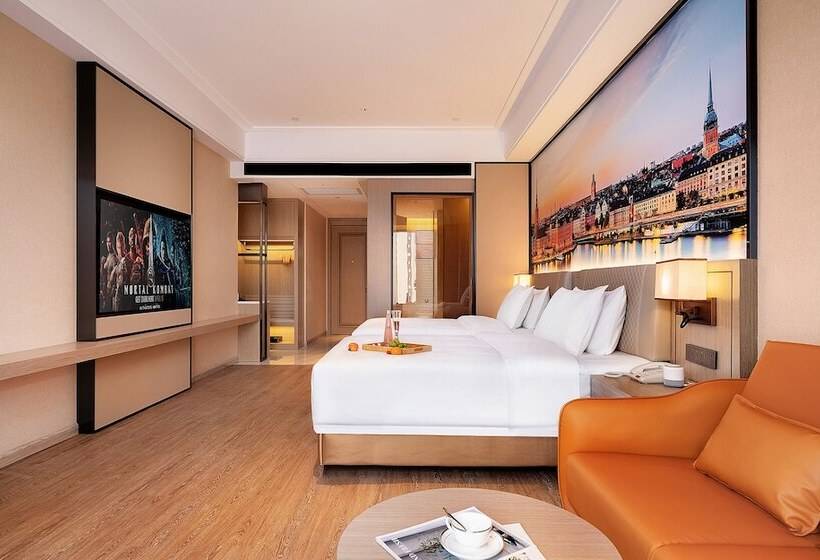 فندق Venus International