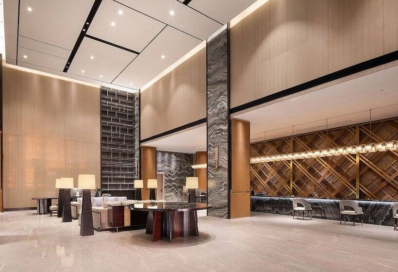 فندق Venus International