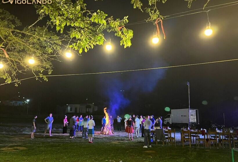 هتل Vigolando Van Ho Resort