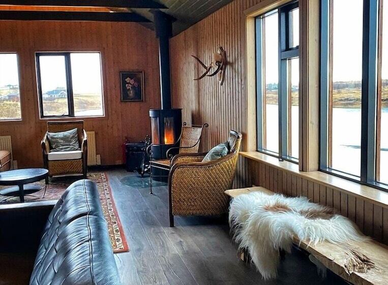 هتل West Ranga Lodge