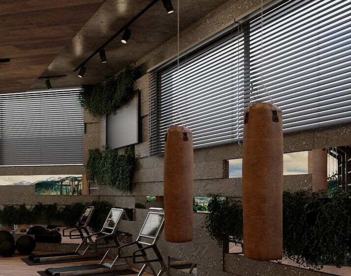 Kashmir Wellness & Spa Hotel Adults Only