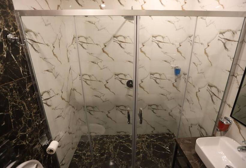 Maajid Quba Hotel&restaurant Sanatorium