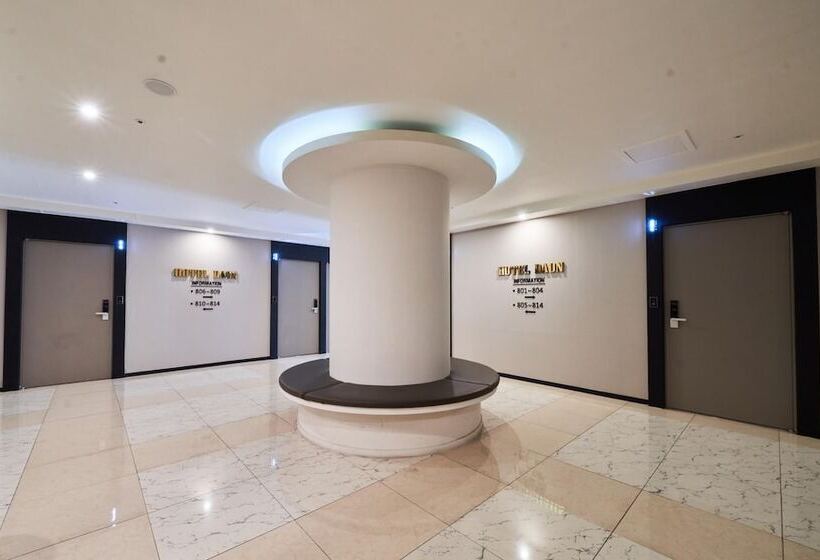 모텔 Changwon Bonggok Dong Hotel Daon