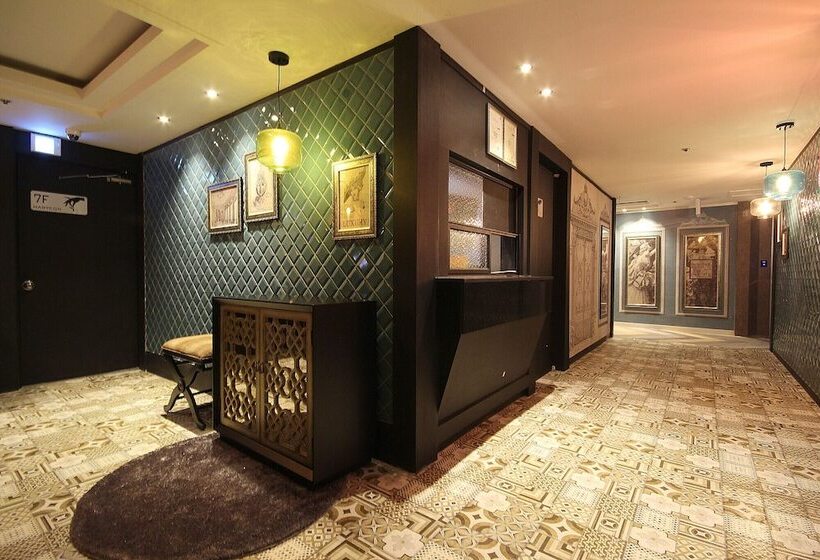 汽车旅馆  Changwon Haryeon Design