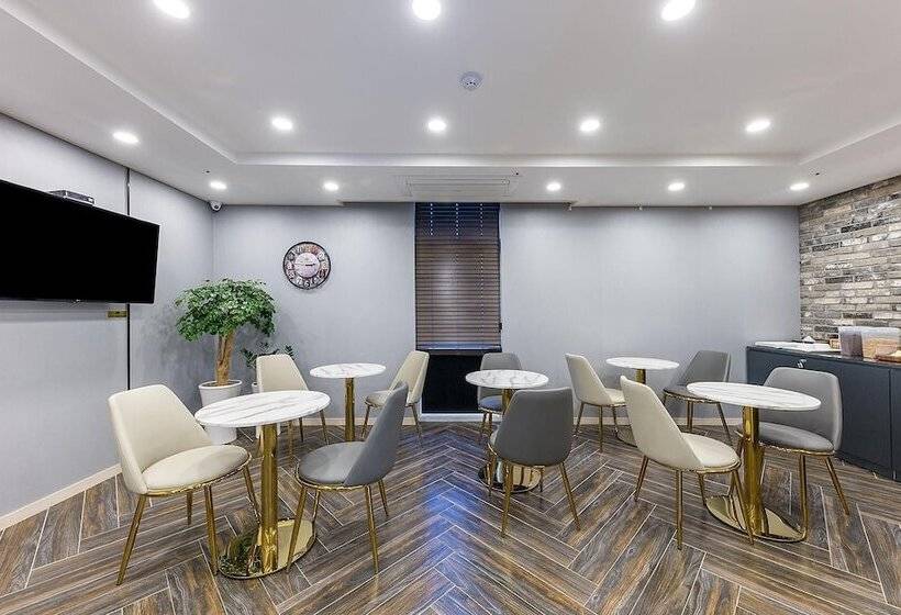 모텔 Cheongju French Code