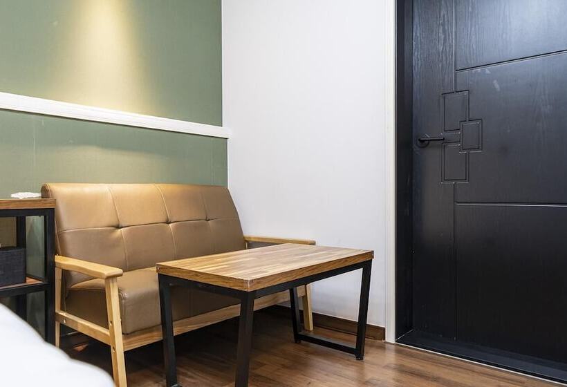 모텔 Danyang Hotel Dozen