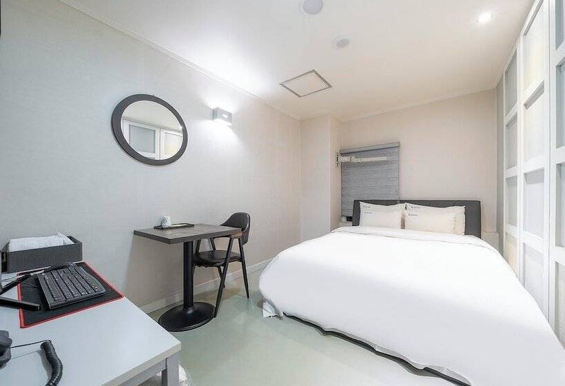Motel Dongtan Q
