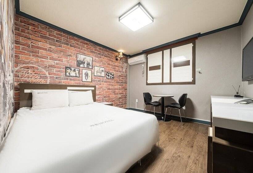 모텔 Gangneung Cabin