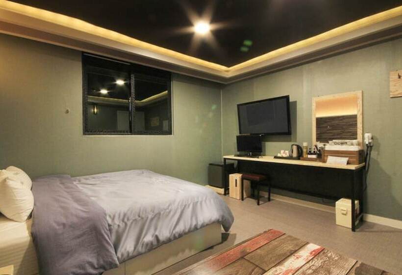 모텔 Gumi Wonpyeong Dong Hotel Su
