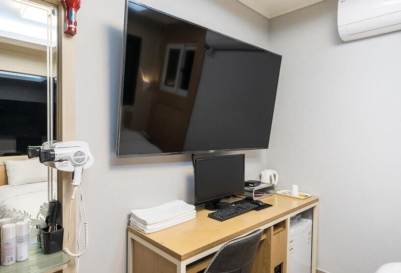 מוטל Gwangju Excursion