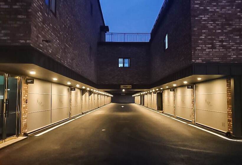 Motel Icheon February Hotel Icheon Branch