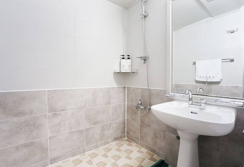 Oceanview Motel Sokcho