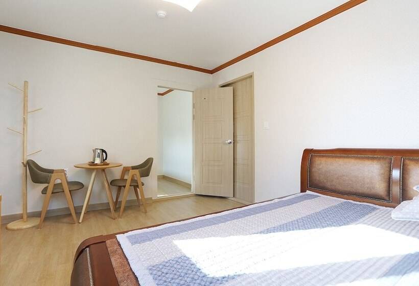 Oceanview Motel Sokcho