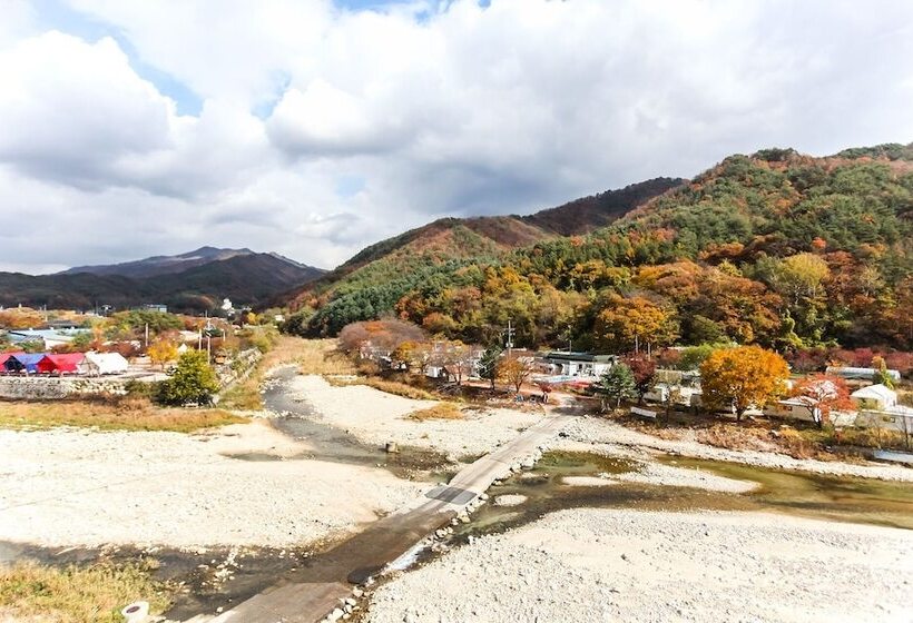 모텔 Pocheon Royal Park