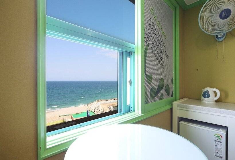 מוטל Pohang Songla Palace