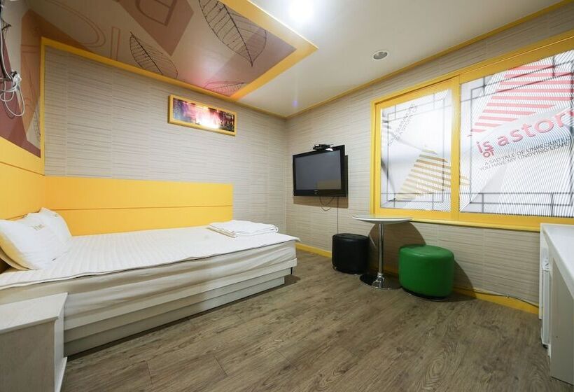 מוטל Pohang Songla Palace