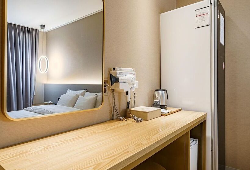 Motel Pyeongtaek Brown Dot