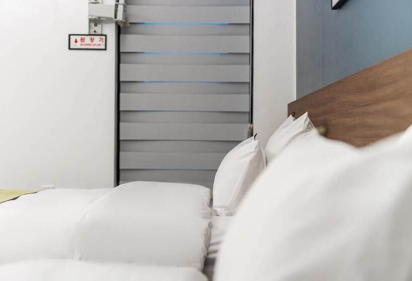 מוטל Pyeongtaek Muse