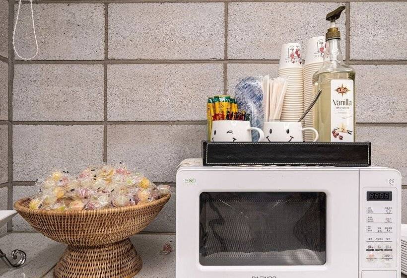 Motel Siheung B And B