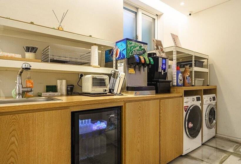 Motel Yaja Pyeongtaek Station