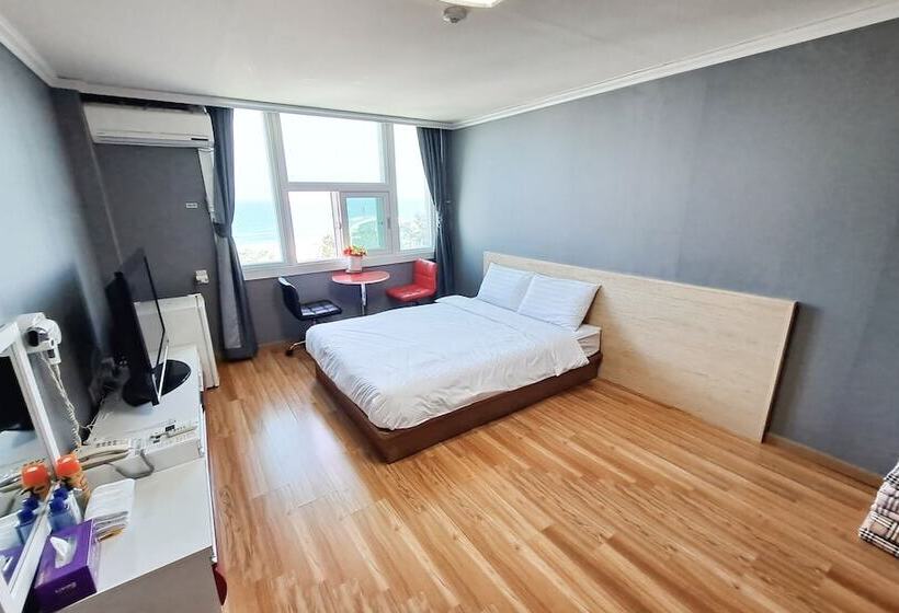 فندق على الطريق Yangyang Naksan Pebble Beach