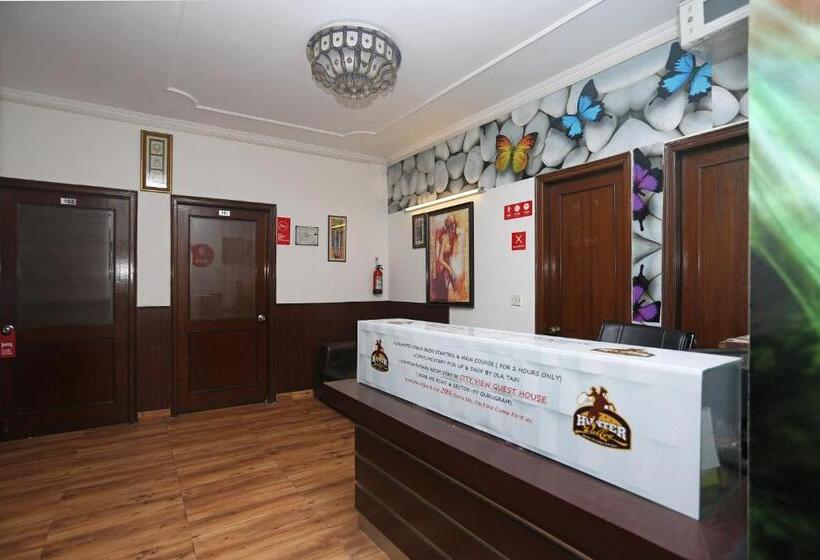 Oyo Flagship 2173 Hotel Sebastian White