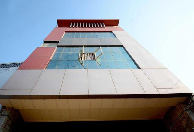 Oyo Flagship 29679 Hotel Umang Gg