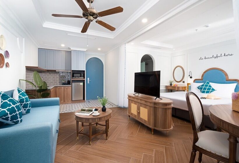 Pavillon Boutique Hotel & Apartment Nha Trang