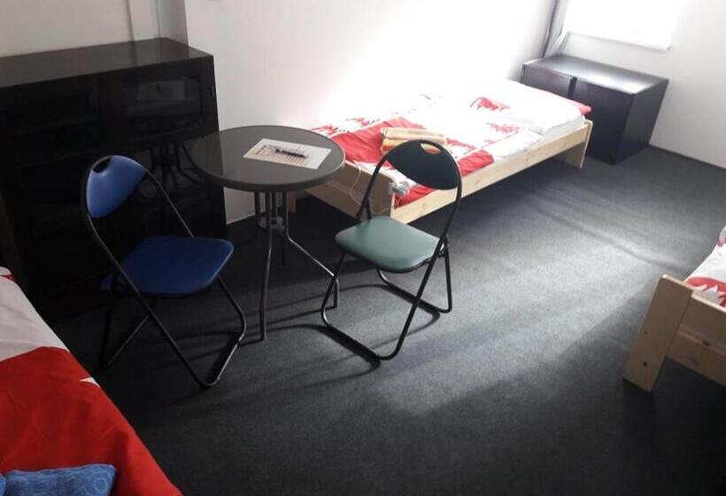 ペンション Apartmán Pod Mariánskou Horou