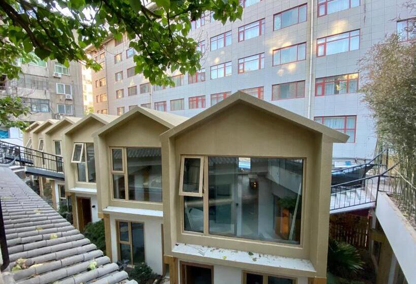 بنسيون Memory Garden House