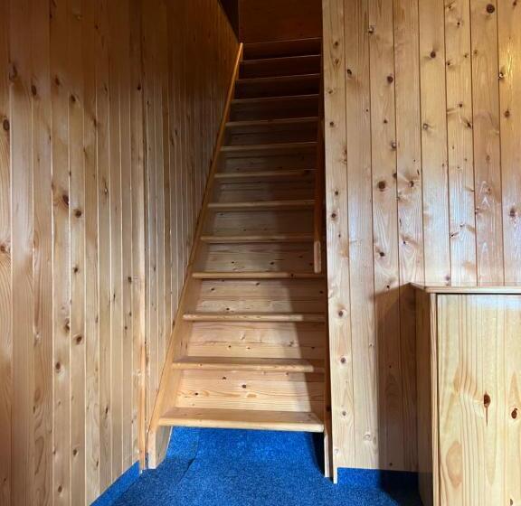 پانسیون Bílá Labuť Horský Hotýlek