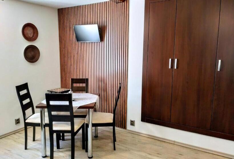 פנסיון Penzion Malé Lipno