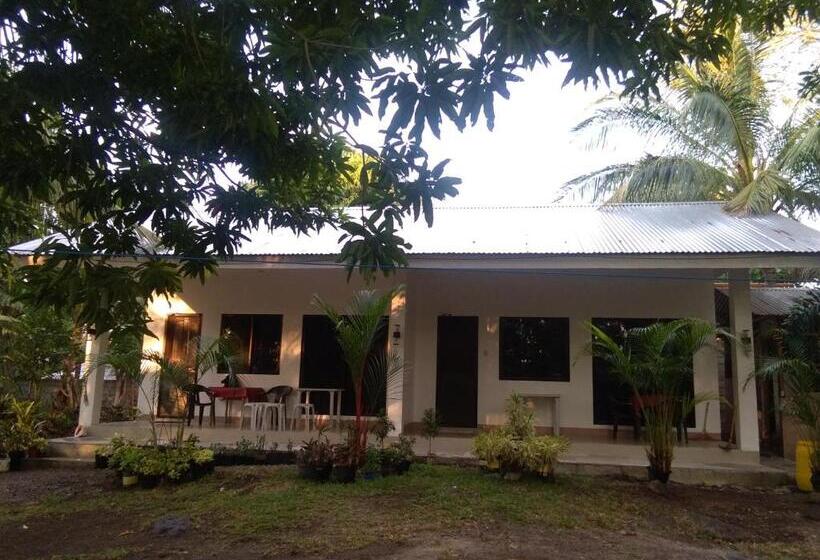 پانسیون S&rs   Paguia S Cottages Branch 2