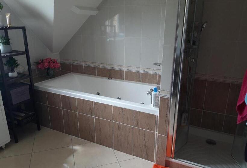 פנסיון Villa De Charme, Séjour Chez L Habitant