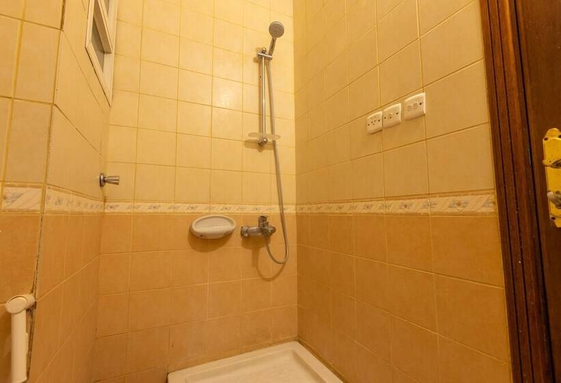 호텔 Rabwat Al Safwah 2