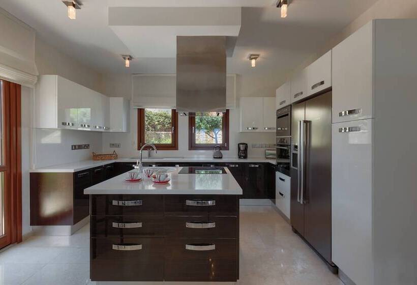 渡假胜地  Aphrodite Hills Rentals   Mythos Collection Villas