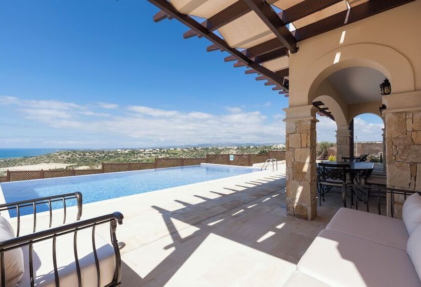 استراحتگاه Aphrodite Hills Rentals   Mythos Collection Villas
