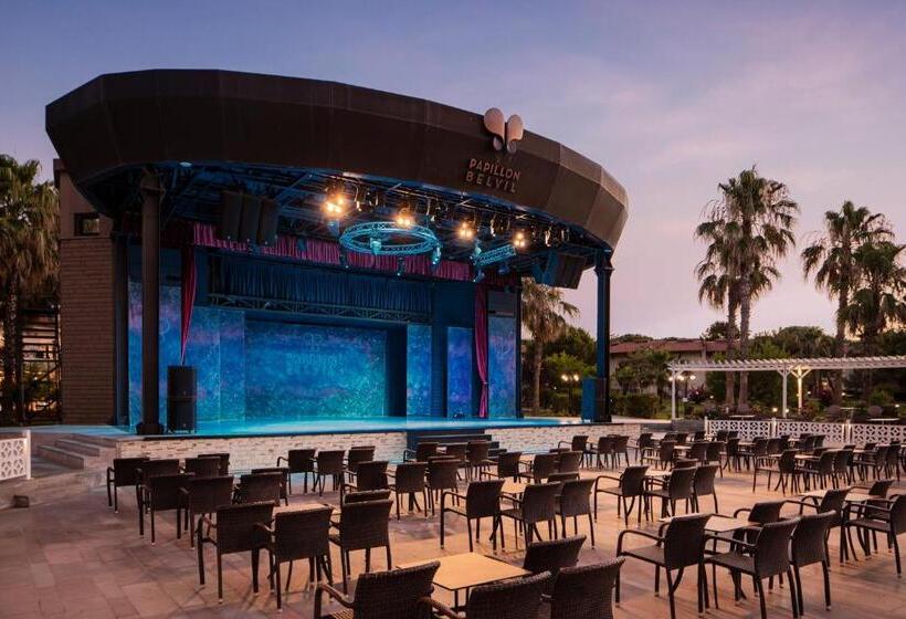 منتجع Papillon Belvil Holiday Village