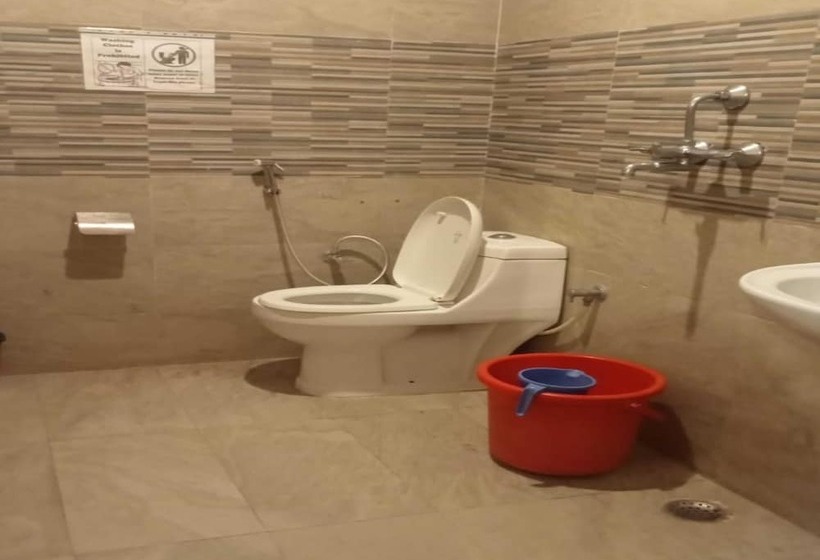 Triple One Hostels And Hotels