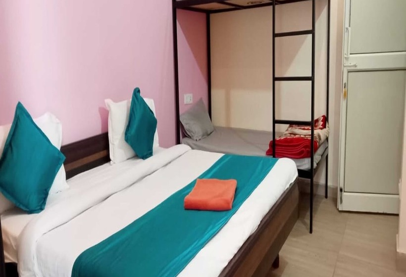 Triple One Hostels And Hotels