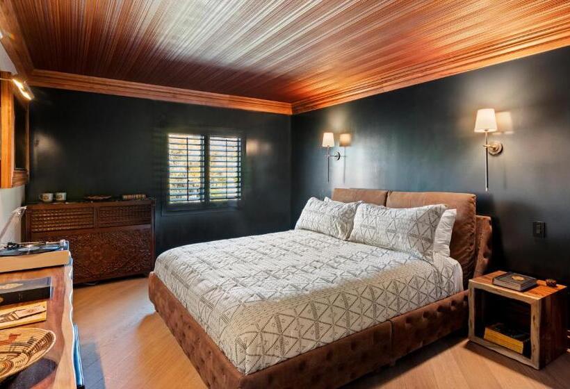 فندق Wolfe S Moab