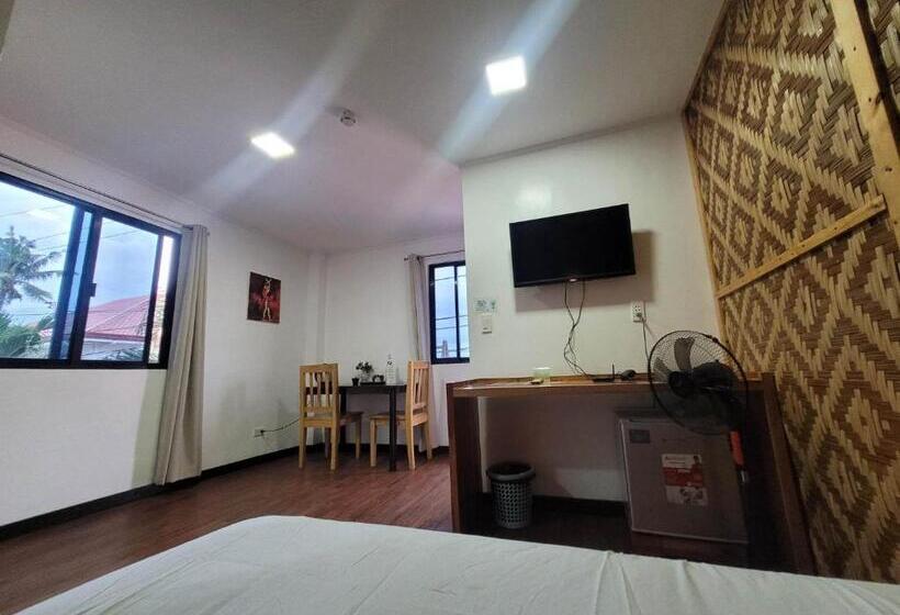 هاستل Gaja Go Dive & Inn