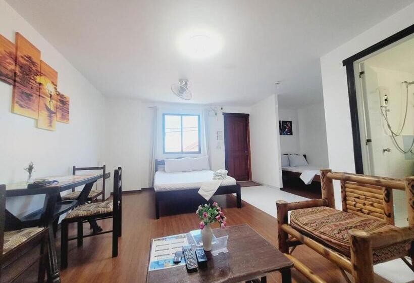 هاستل Gaja Go Dive & Inn