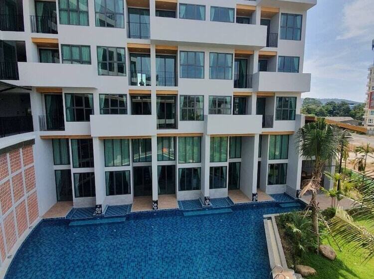 Atom Phuket Hotel  Sha Plus